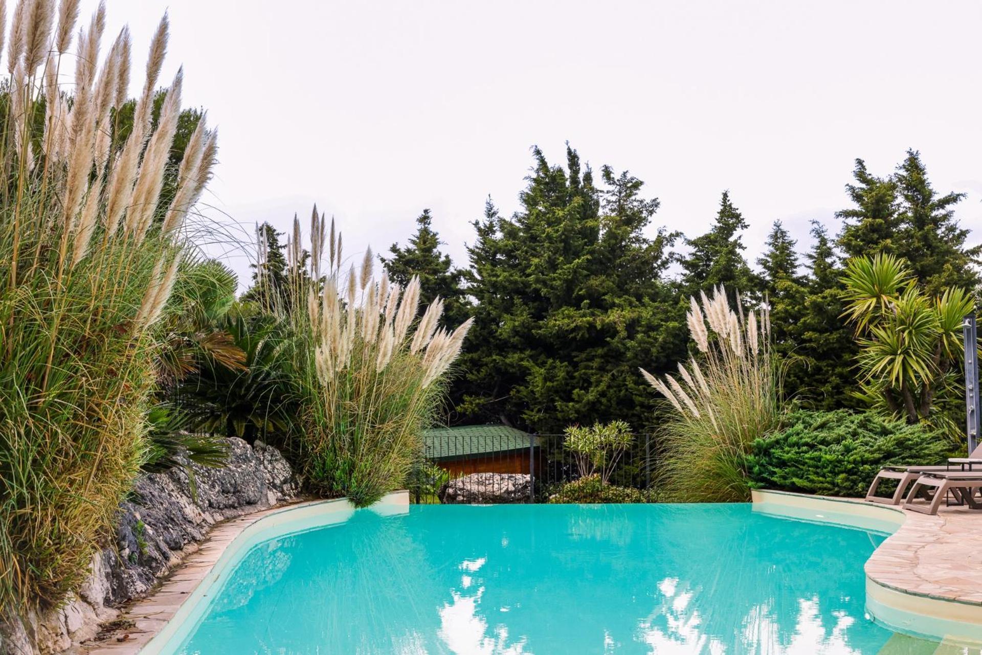 Hotel Eze Hermitage Buitenkant foto