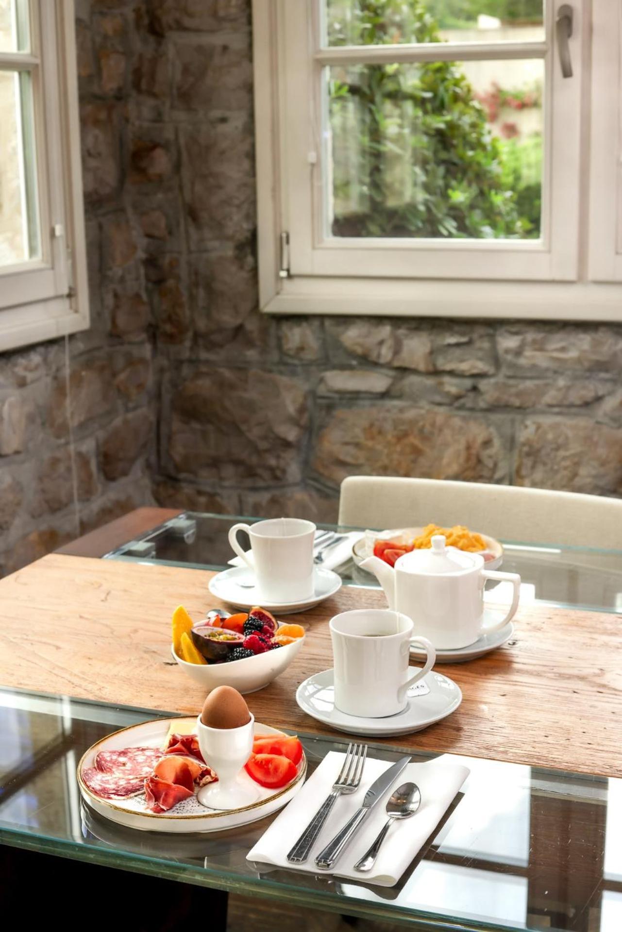 Hotel Eze Hermitage Buitenkant foto