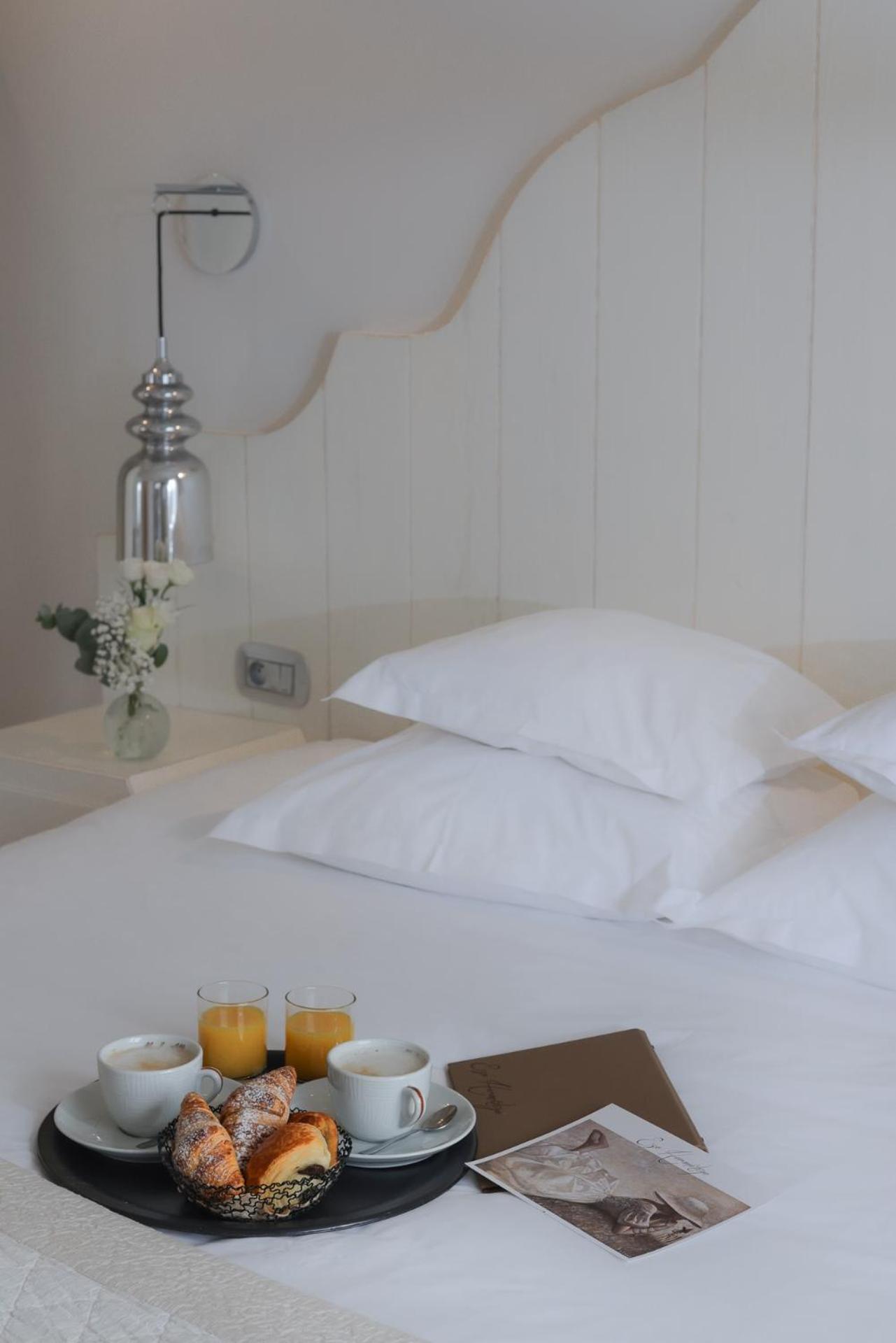 Hotel Eze Hermitage Buitenkant foto